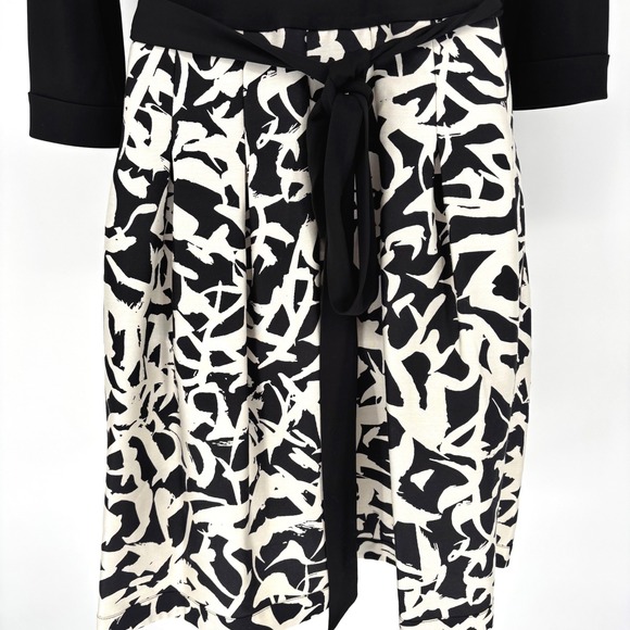 Diane von Furstenberg Jewel Wool Silk Wrap Dress Black Abstract Print Sz 12